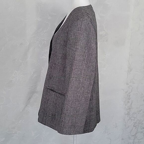 Alfred Dunner Wmn Plaid 50% Wool 50% Polyester Two Front Pocket Blazer Size 12 - Picture 8 of 9